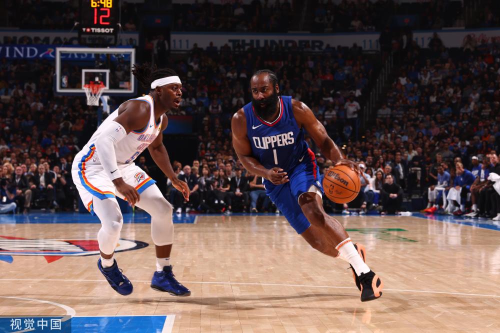 尴尬失误与 尴尬失误与