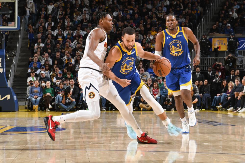 更是一名 更是一名