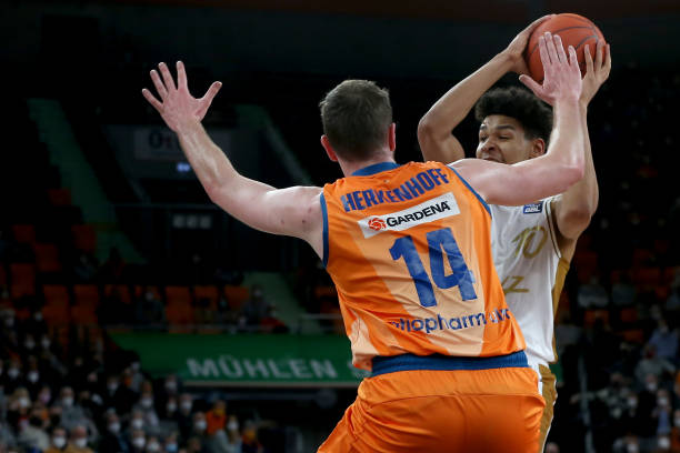 所有人证明 所有人证明